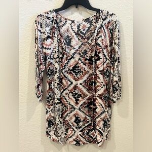 Glam womens top geometric V-neck quarter sleeve tunic size: large